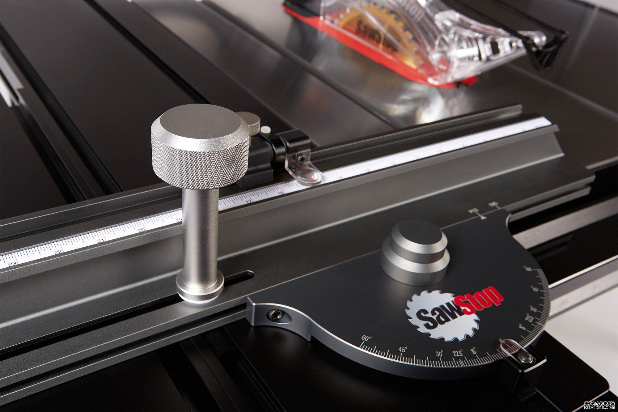 Sliding Crosscut Table