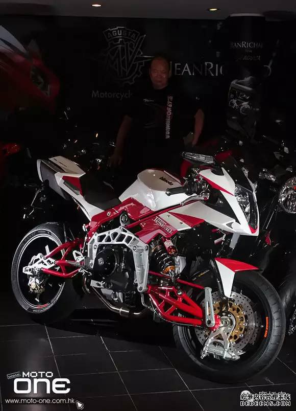 毒物/另类的孤独者——比摩塔(BIMOTA 3D TESI)