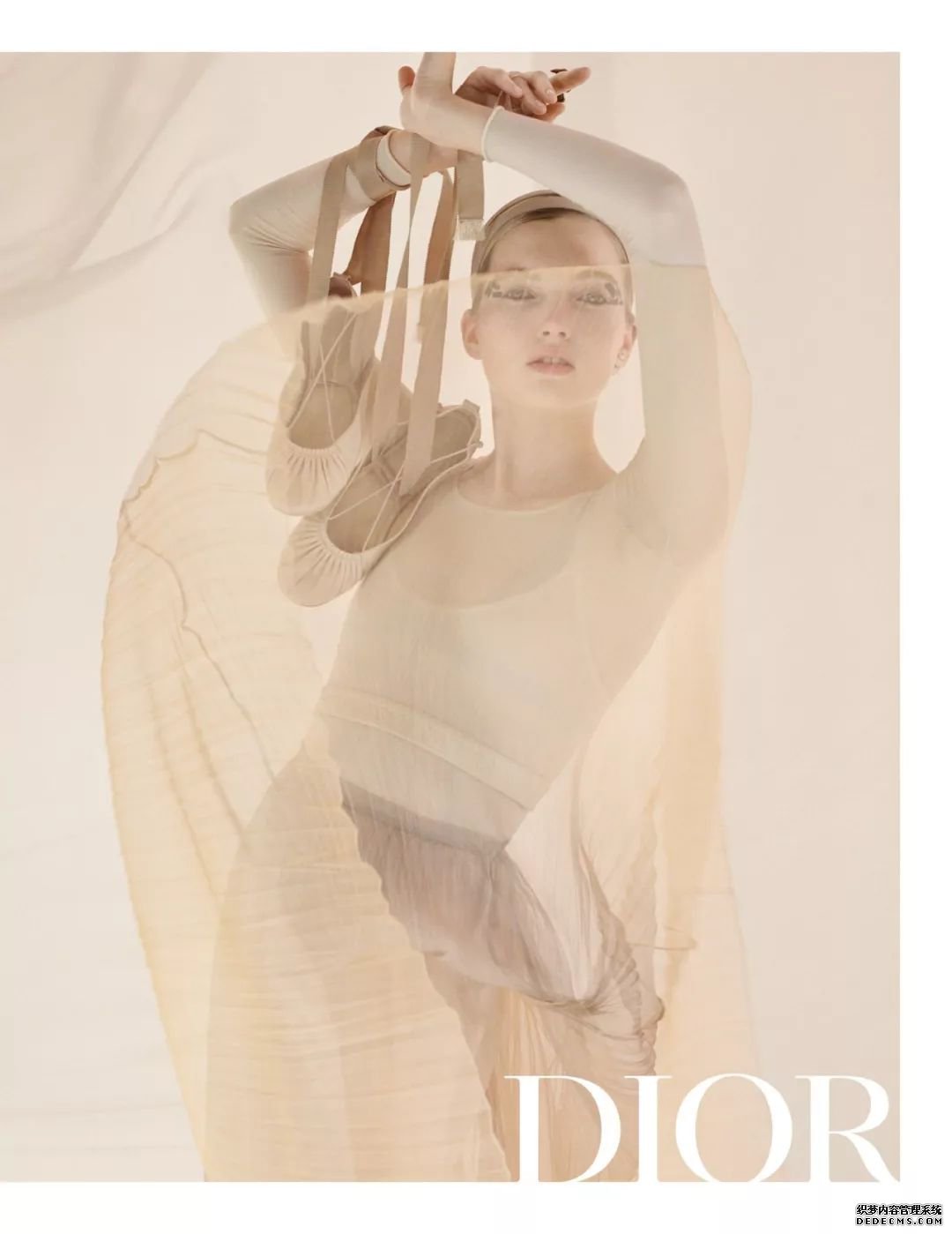 镜头下曼妙舞动的身姿:Dior 释出2019春夏服装系列广告