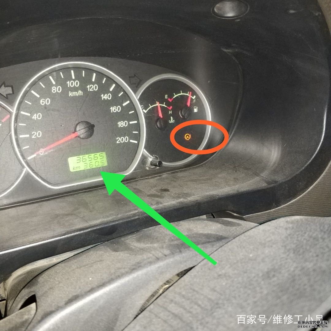 3万多公里的五菱宏光维修,一直BT页游私服的散热风扇令车主郁闷!