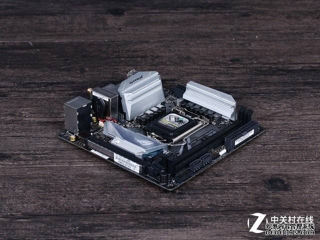 ˶ Z370-I