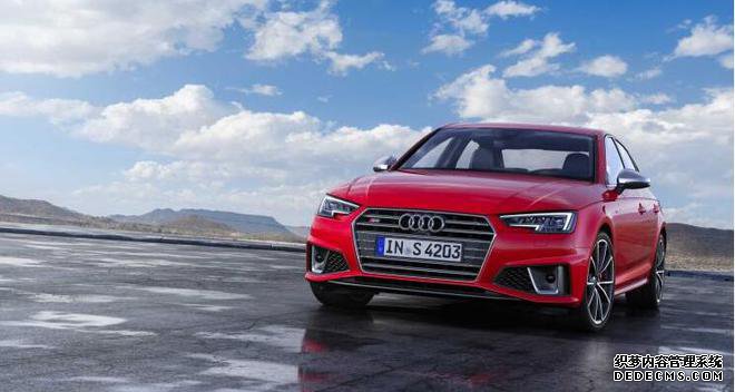 µS4 Sedan