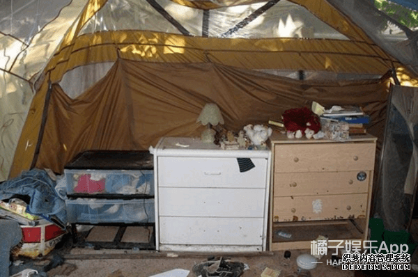 ʵ淿,ŮbtҳϷsf18ػ