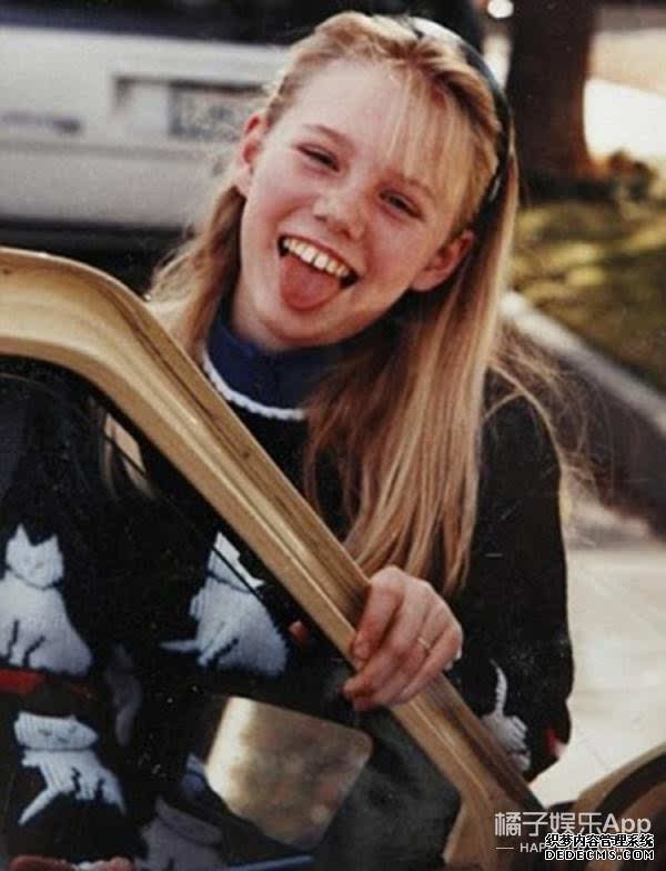 ʵ淿,ŮbtҳϷsf18ػ